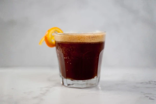 Ledové americano s&nbsp;nádechem citrusu