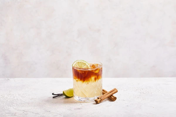 Kořeněné ledové espresso